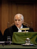 Le président de la Cour internationale de Justice, S. Exc. M. le juge Hisashi Owada, donne lecture de l'arrêt de la Cour sur la question de savoir si elle fait droit à la requête à fin d'intervention du Costa Rica en l'affaire du Différend territorial et maritime (Nicaragua c. Colombie), le 4 mai 2011.