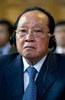 S. Exc. S. Exc. M. Hor Namhong, agent du Cambodge, à l'ouverture des audiences publiques de la Cour internationale de Justice en l'affaire relative à la Demande en interprétation de l'arrêt du 15 juin 1962 en l'affaire du Temple de Préah Vihéar (Cambodge c. Thaïlande) (Cambodge c. Thaïlande), le 30 mai 2011.