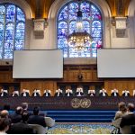 Trois nouveaux membres de la Cour internationale de Justice (CIJ) prêtent serment le 6 février 2015 - Séance publique - Vue générale de la grande salle de justice. 