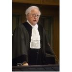 Déclaration solennelle de S. Exc. M. le juge Yves Daudet, juge ad hoc, à l'ouverture des audiences en l'affaire relative à l'Obligation de négocier un accès à l'océan Pacifique (Bolivie c. Chili), le lundi 4 mai 2015, au Palais de la Paix, à La Haye, où la Cour a son siège.