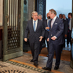 Le Secrétaire général de l’Organisation des Nations Unies, S.Exc. M. António Guterres, signe le Livre d’or de la Cour internationale de Justice (CIJ).  