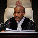 Le président de la Cour, S. Exc. M. le juge Abdulqawi Ahmed Yusuf, le 17 juillet 2019 (lecture de l’arrêt de la Cour)